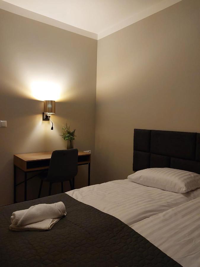 Spacious Two-Bedroom Apartment In The City Center Krakow Luaran gambar